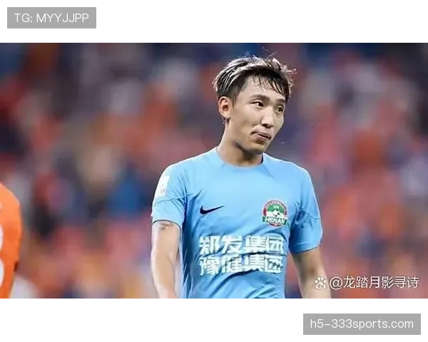 拉莫斯回撤出球主导防线组织，关键战压制对手边路进攻